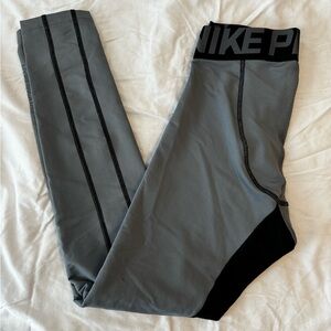 Nike Mens Black and Gray Leggings
